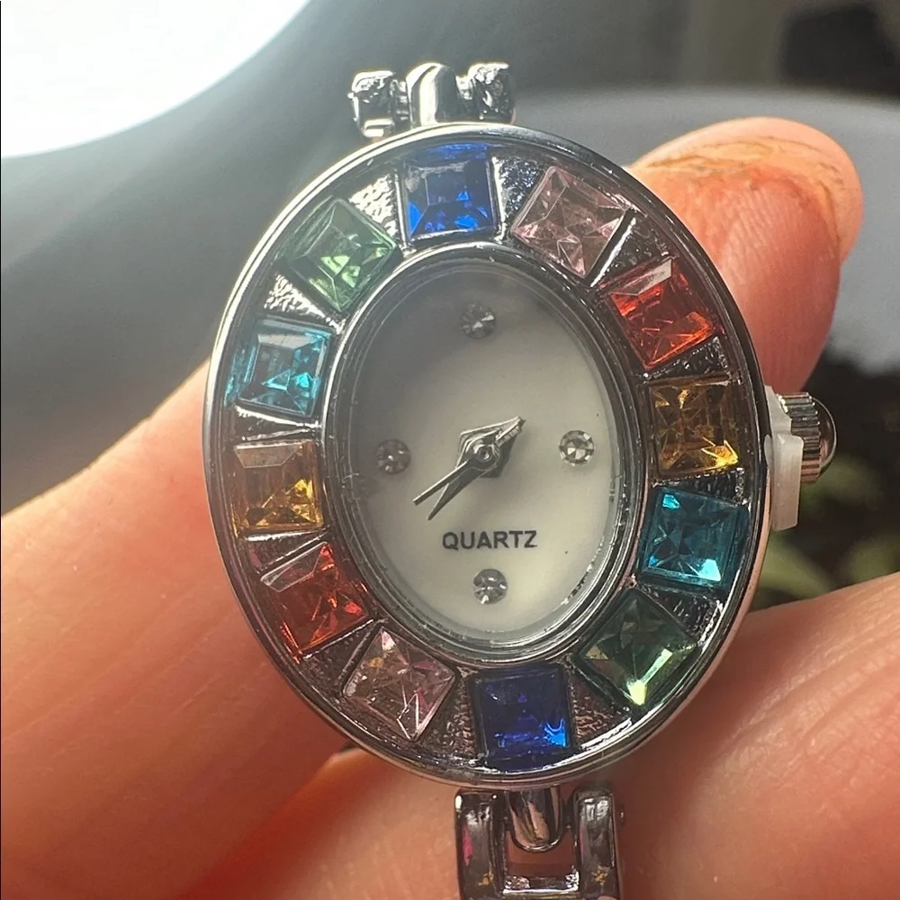 Multicolor Silver Women's Quartz Watch